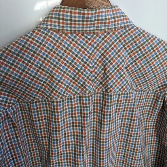 Old Navy Classic Button Down Size Large - Picture 4 of 5